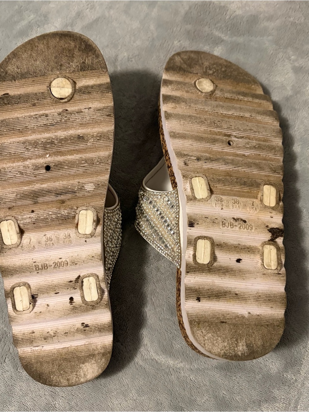 Daisy Fuentes Beige Crystal Embellished Thong Sandals - Picture 7 of 7